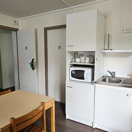 Le Domaine Des Roches, Auberge Collective *