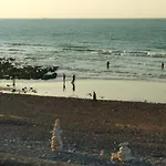 Ferienhaus Le Domaine Des Roches, Auberge Collective Dieppe