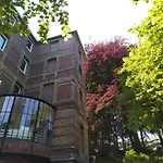 Ferienhaus Le Domaine Des Roches, Auberge Collective