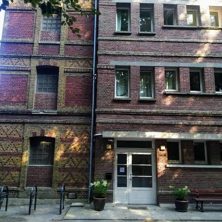 Le Domaine Des Roches, Auberge Collective *