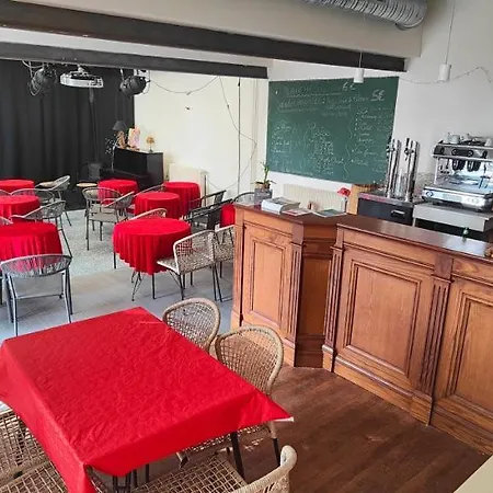 Le Domaine Des Roches, Auberge Collective * Dieppe