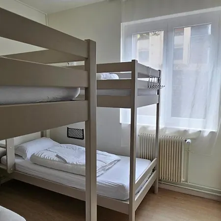 Le Domaine Des Roches, Auberge Collective Dieppe