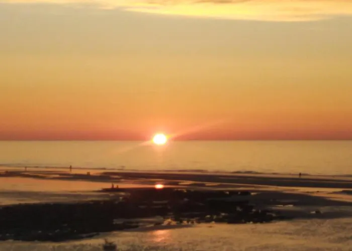 Le Domaine Des Roches, Auberge Collective Hébergement de vacances Dieppe