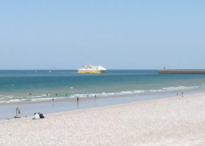 Le Domaine Des Roches, Auberge Collective Hébergement de vacances Dieppe