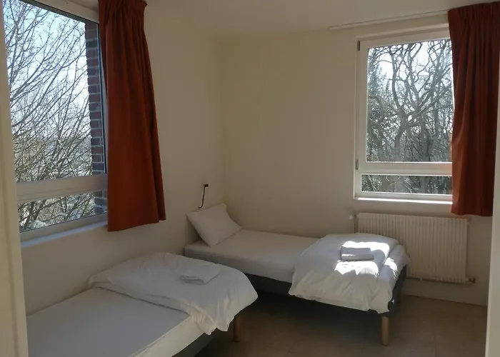 Le Domaine Des Roches, Auberge Collective * Dieppe