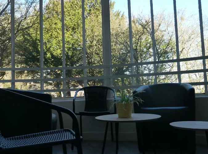 Le Domaine Des Roches, Auberge Collective Hébergement de vacances Dieppe