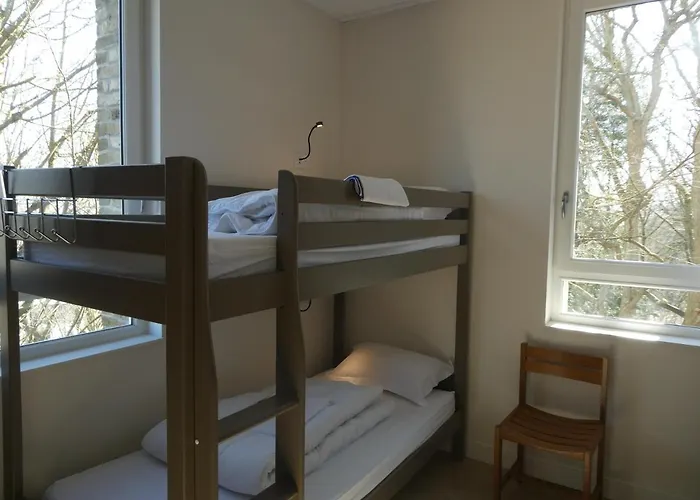 Le Domaine Des Roches, Auberge Collective *