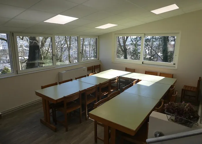 Le Domaine Des Roches, Auberge Collective Dieppe