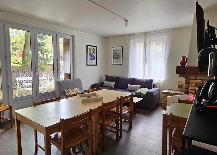 Hébergement de vacances Le Domaine Des Roches, Auberge Collective *