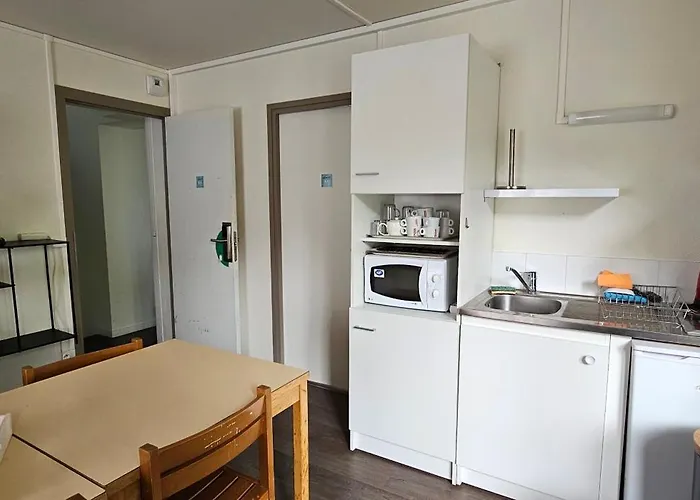 Le Domaine Des Roches, Auberge Collective *