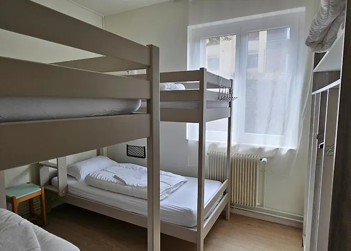 Le Domaine Des Roches, Auberge Collective Dieppe